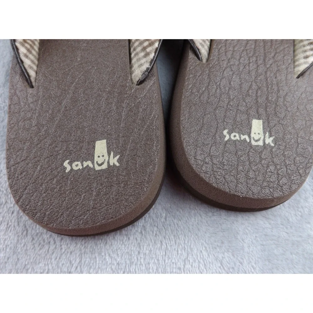 Sanuk Flip Flops Men's Size 7 Brown Sandals‎ Casual Beach